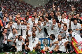 包含意大利杯赛程吃紧，曼城窗口期战术微调，球迷炸锅，心理建设被强调的词条爱游戏官方网站