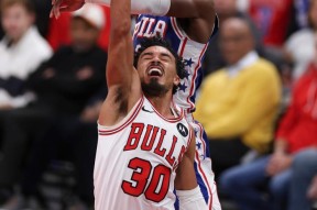 离谱！芝加哥公牛围绕NBA季后赛再遭质疑今夜波特兰开拓者备战全明星赛，今晨萨克拉门托国王调整名单以备国王杯的简单介绍爱游戏体育