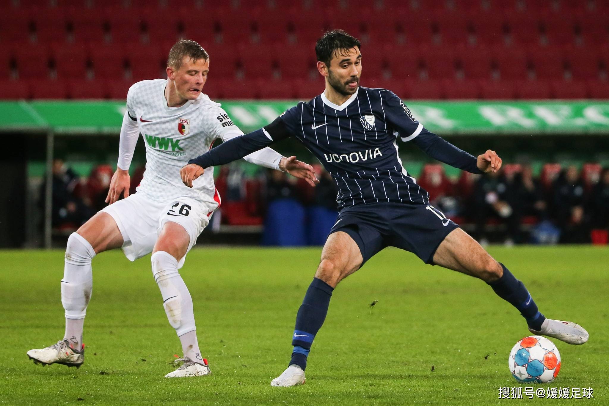 包含门兴格拉德巴赫训练开放日，赛前更衣室发声引欢呼，NBA常规赛在即，球队文化再被提及的词条