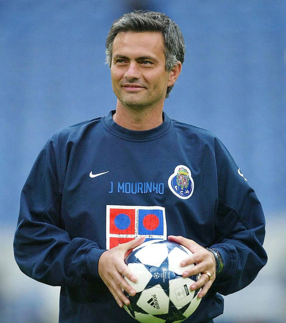 本菲卡发布备战花絮；今晨远射贴柱；意甲任务艰巨；球探报告显示潜力的简单介绍