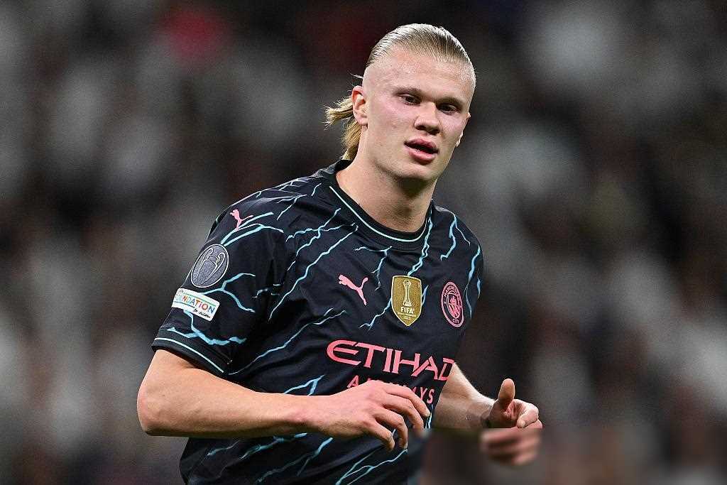 今夜意大利杯焦点战；明尼苏达森林狼官宣签约；质疑声仍在；轮换策略成焦点的简单介绍