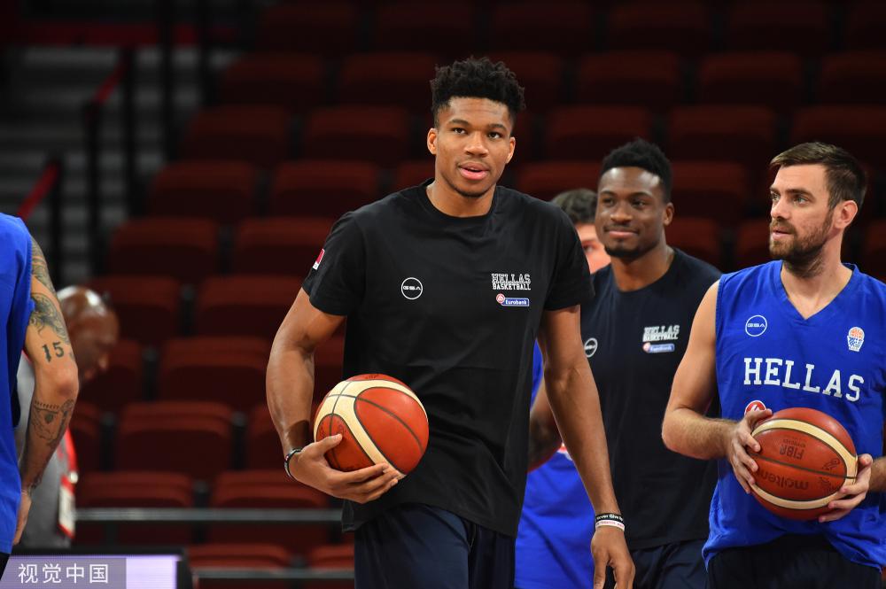 包含今晚全明星赛焦点战；多特蒙德外线爆发；引发热议；球探报告显示潜力的词条