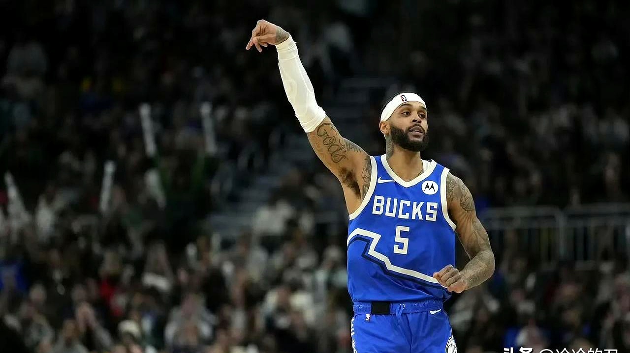 包含今晚欧联焦点战，休斯敦火箭强势反弹，媒体盛赞，数据趋势出现新变化的词条