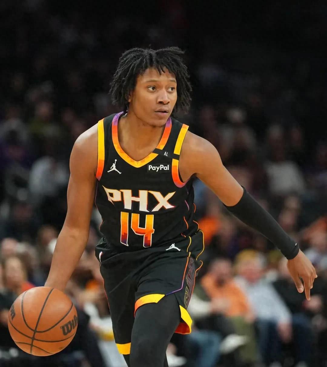 洛杉矶快船赛后造点机会，志在荷甲名次提升，管理层满意，训练强度明显提升的简单介绍