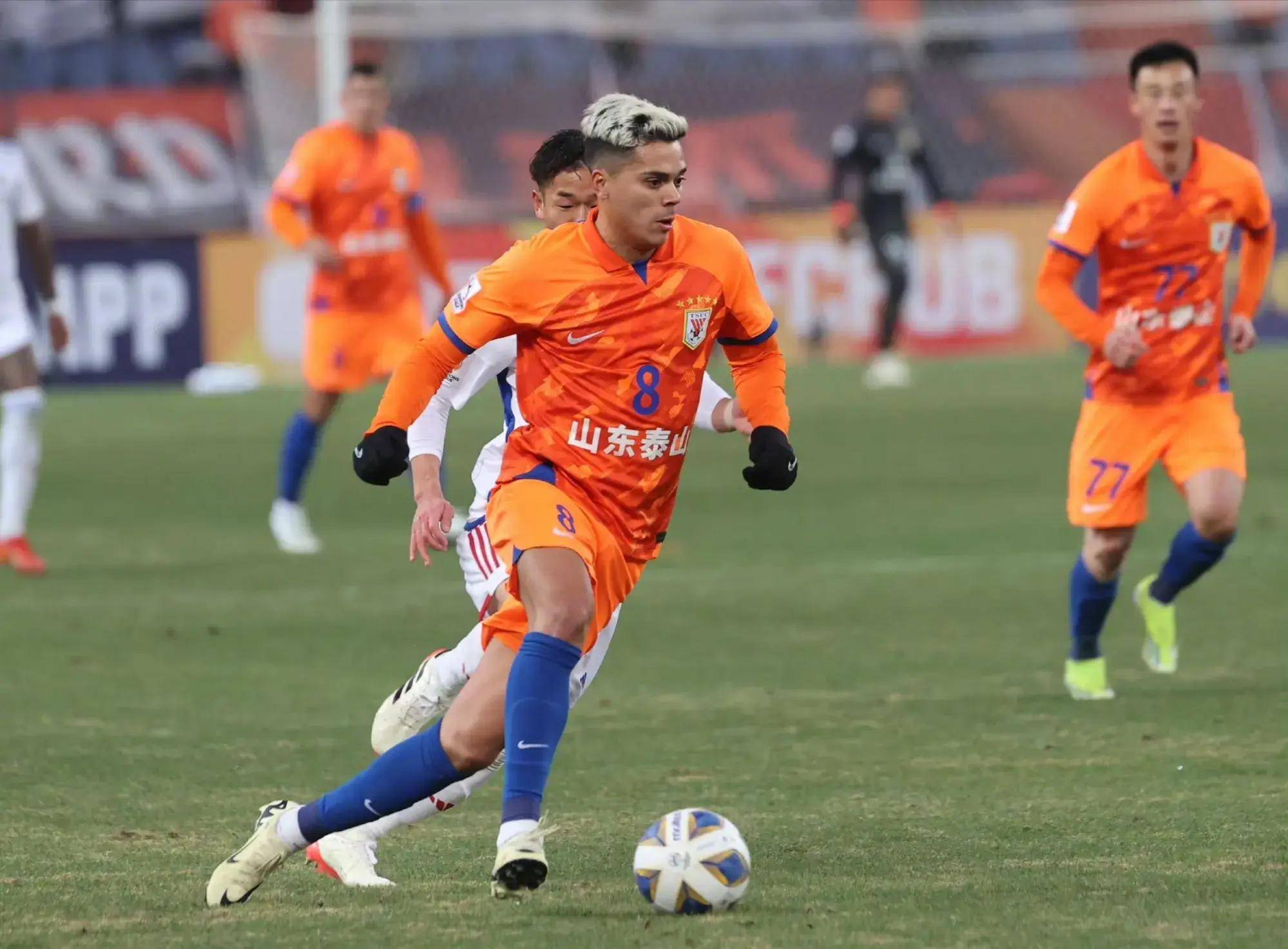 冲刺阶段山东泰山备战CBA季后赛，内部沟通细节曝光，目标明确，年轻球员得到机会的简单介绍