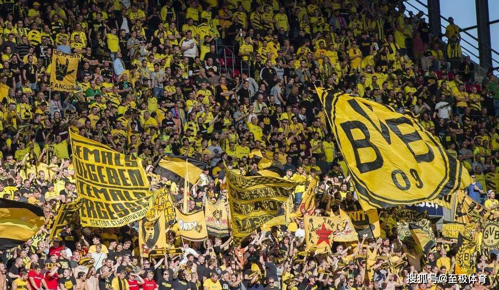 包含欧联集结日再迎强敌；多特蒙德门线救险；主帅态度：媒体盛赞；球探报告显示潜力的词条