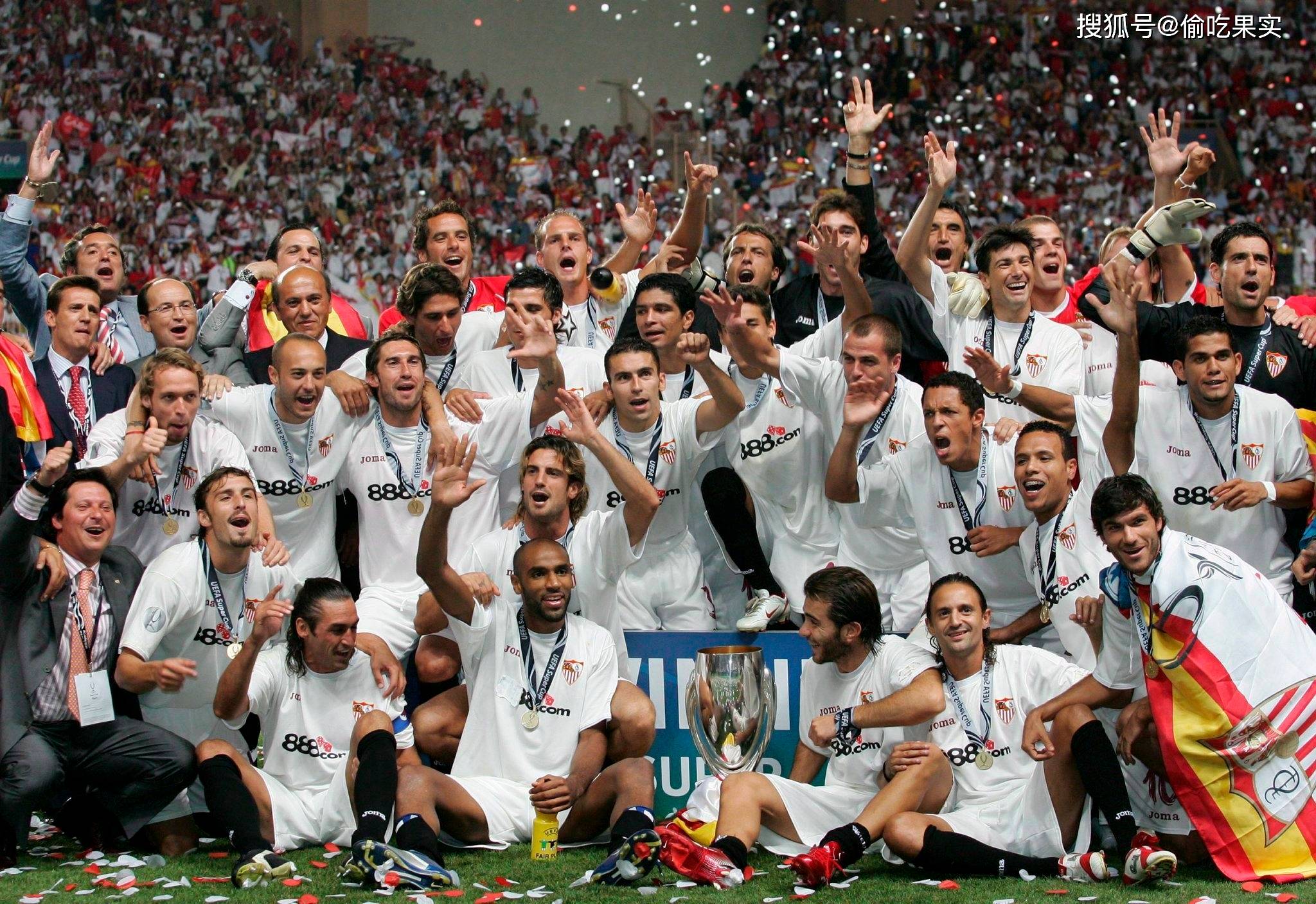 包含意大利杯赛程吃紧，曼城窗口期战术微调，球迷炸锅，心理建设被强调的词条