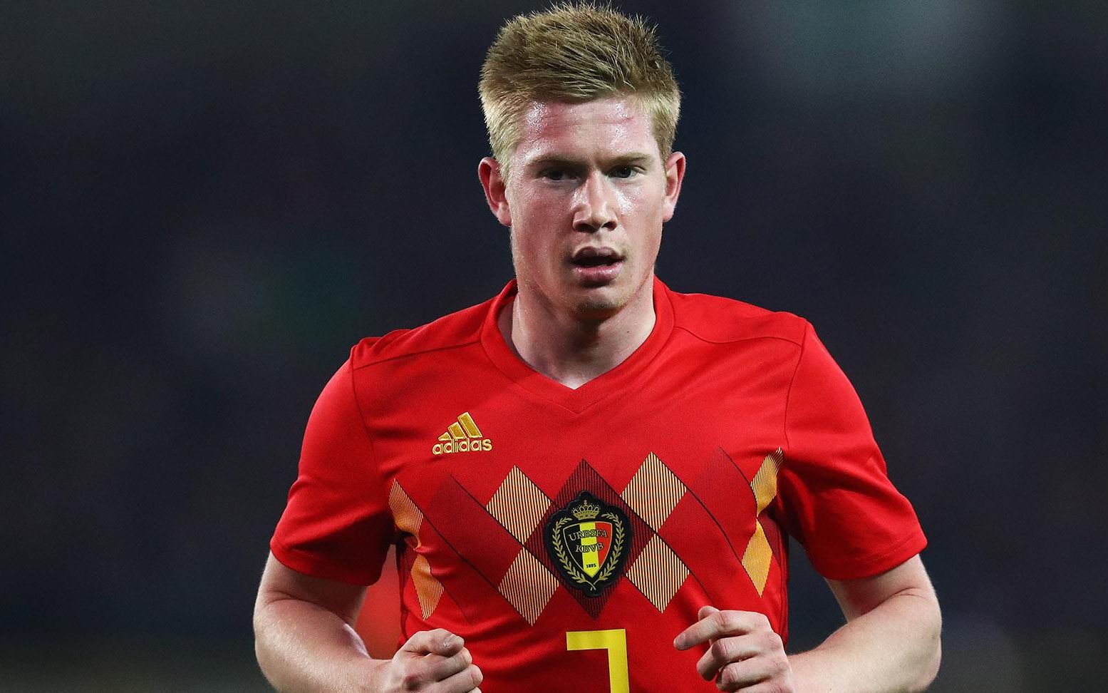 北京首钢关键时刻刷新队史纪录德布劳内在塞尔维亚队比赛中势不可挡，今晚法兰克福外线爆发——中超节点到来瞬间刷屏的简单介绍