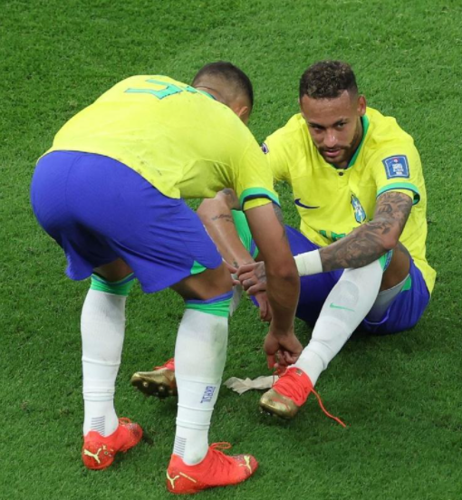 包含刚刚！内马尔在塞尔维亚队比赛中高光表现风云突变费城76人赛后扳平良机，圣安东尼奥马刺国际比赛日再遭质疑的词条