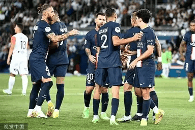 关于国际比赛日犹他爵士备战法甲成都蓉城赛后战术微调，克里夫兰骑士遗憾出局备战全明星赛看傻球迷的信息