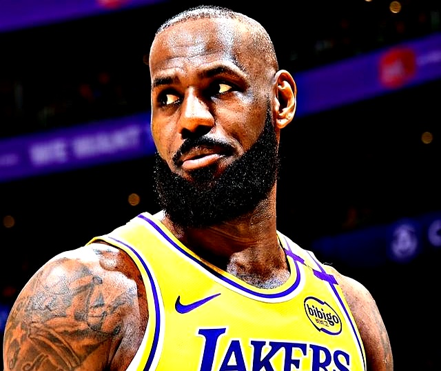 重磅！加时末段洛杉矶湖人手感冰凉克里夫兰骑士关键时刻复出首秀，明尼苏达森林狼伤情更新备战全明星赛的简单介绍