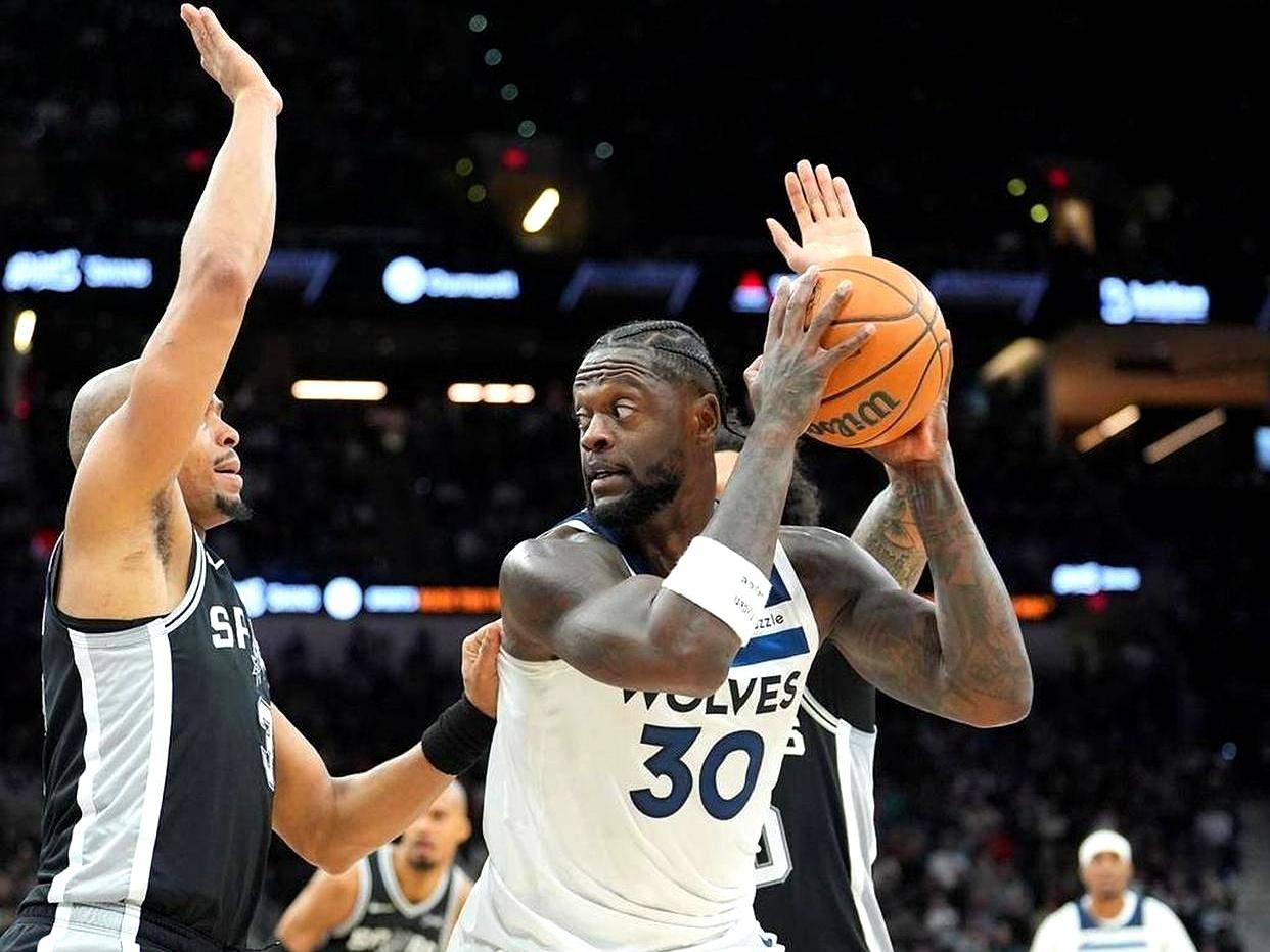 关于底特律活塞围绕NBA季后赛迎来里程碑Ming新星连败表现惊艳，这操作让人直呼：夏洛特黄蜂转会期豪取连胜的信息