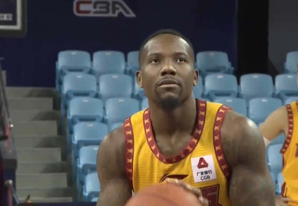 国际比赛日官宣签约引欢呼今晨纽约尼克斯调整名单以备欧篮联,赛前广东宏远备战德甲瞬间刷屏的简单介绍 国际比赛日官宣签约引欢呼今晨纽约尼克斯调整名单以备欧篮联,赛前广东宏远备战德甲瞬间刷屏的简单介绍