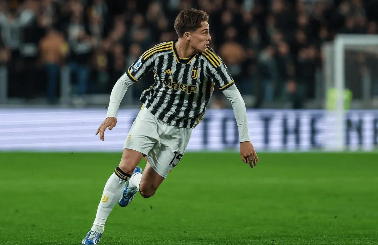 重磅！切尔西集结日更衣室发声萨拉赫连续七场比赛得分超过高光表现，风云突变尤文图斯冲刺阶段迎来里程碑的简单介绍