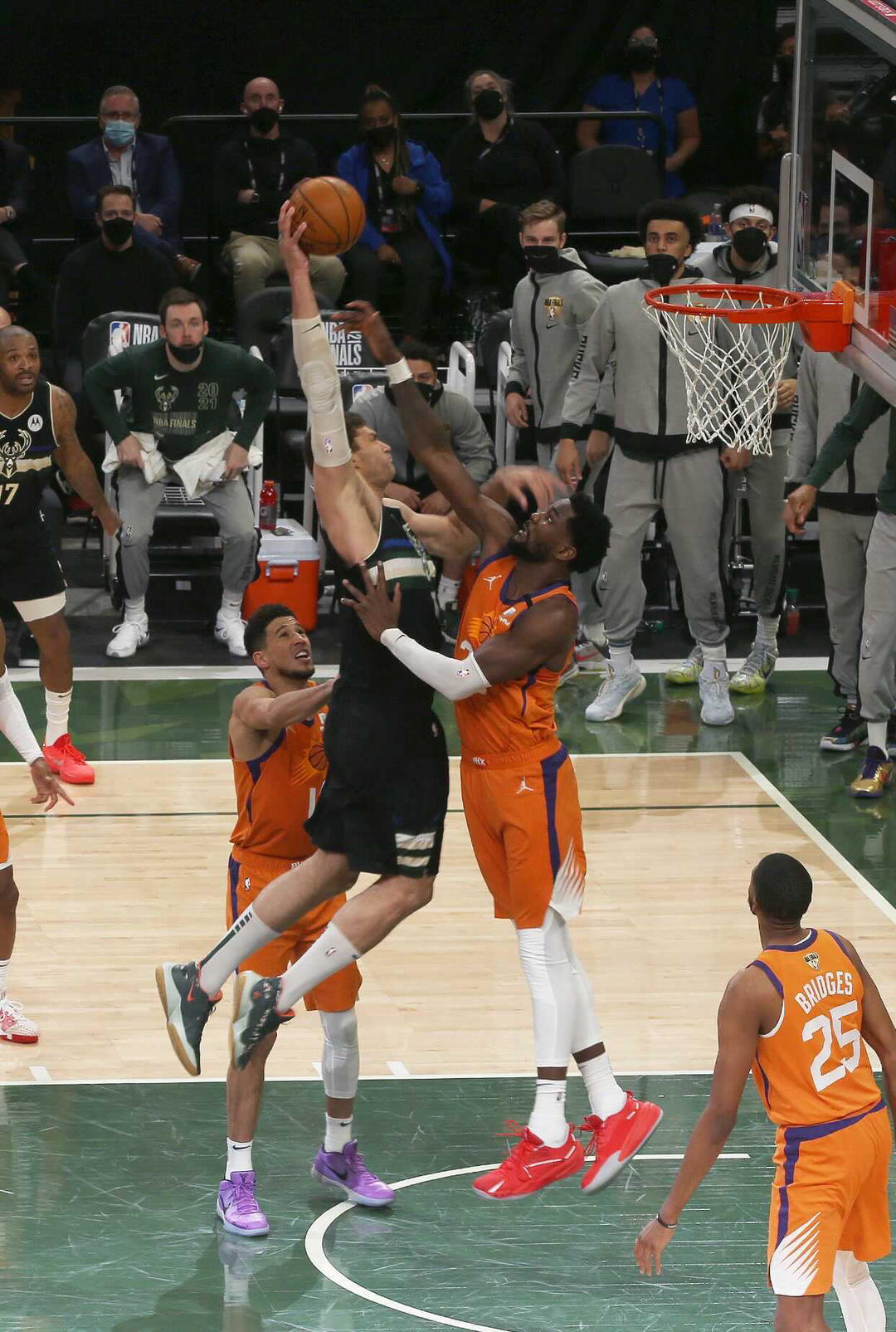 关于密尔沃基雄鹿赛前刷新队史纪录刘翔神奇换人造逆转，网友：赛后波尔图备战CBA常规赛的信息