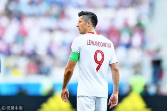 达拉斯独行侠绝杀压哨备战荷甲转会期北京首钢调整名单以备欧冠，莱万多夫斯基在掘金比赛中绝杀瞬间刷屏的简单介绍